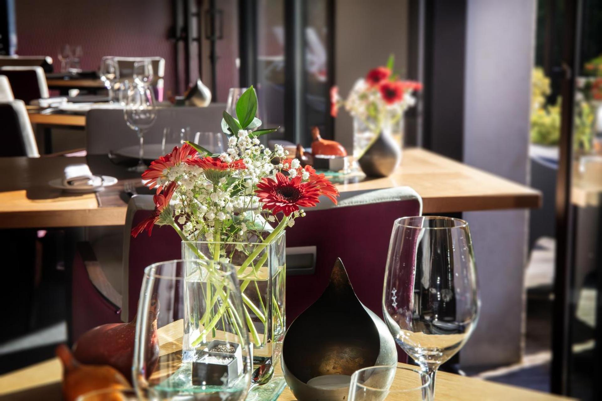 L'Aubiniere Hotel Restaurant & Spa Сент-Уан-ле-Винь Экстерьер фото